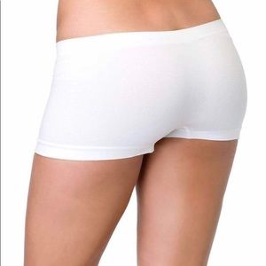 Sexy Leg Avenue White Seamless Lycra Boyshort - OS